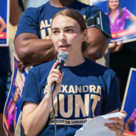 Read Jennifer Lawless's thoughts on the critique Alexandra Hunt has received for her congressional candidacy